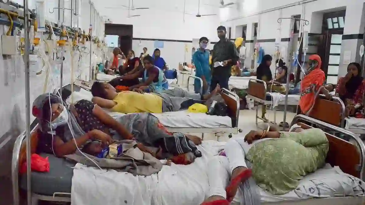 Viral fever  of यूपी के कई जिलों में रहस्यमय वायरल बुखार का कहर
